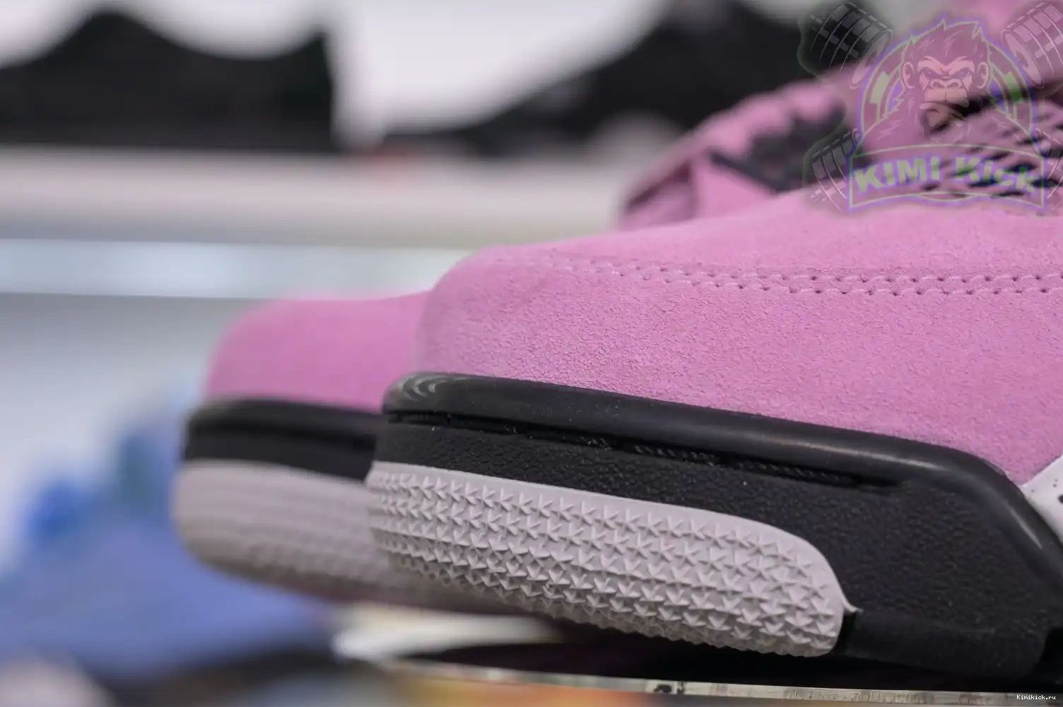 Jordan Air Kimikick Jordan 4“Orchid” 0515